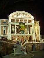 Teatro Amazonas Manaus am Abend der "Holländer"-Premiere von C. Schlingensief