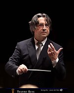Riccardo Muti mit dem Orchester des Teatro Real