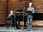 Adrian Erdöl mit Pianist Albert Sassmann