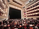 Der Saal bei "Lohengrin"