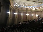 Der Saal leert sich...