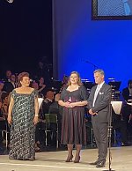 Eröffnung des Gala-Konzerts und Präsentation der Teilnehmer